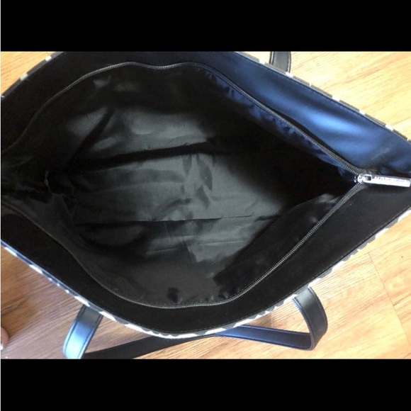 Modella Purse - Picture 4 of 6